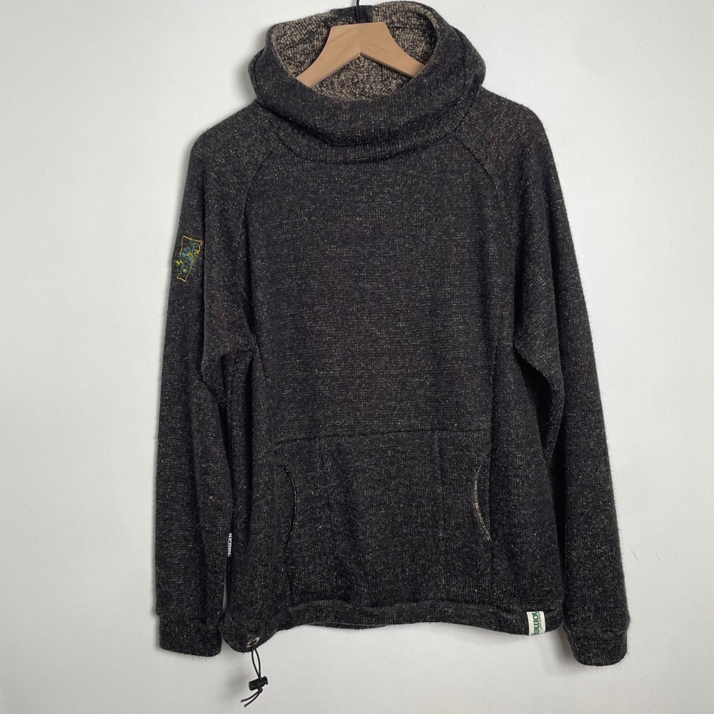 18 East x Thuja Burrow Hoodie Unisex 7 Gray Wool Blend Boucle Homegrown USA Made